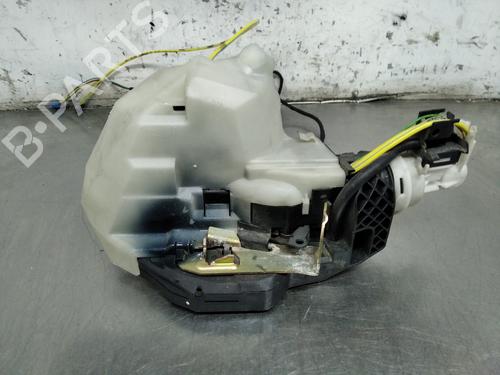 Rear right lock MERCEDES-BENZ S-CLASS (W220, V220) S 400 CDI (220.028, 220.128) 2207304235