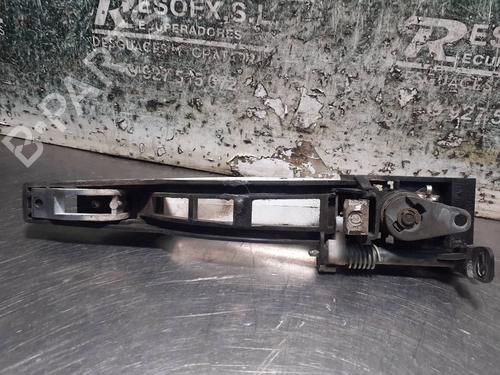 Front left exterior door handle PEUGEOT 307 Break (3E) 1.6 HDi 110 | BP9444940C128 