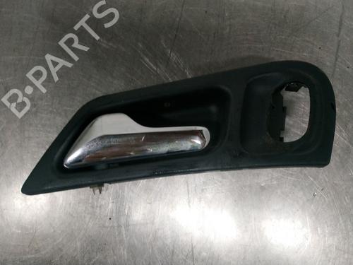 Venstre bak invendig håndtak MERCEDES-BENZ C-CLASS (W203) C 220 CDI (203.008) (150 hp) 26254496