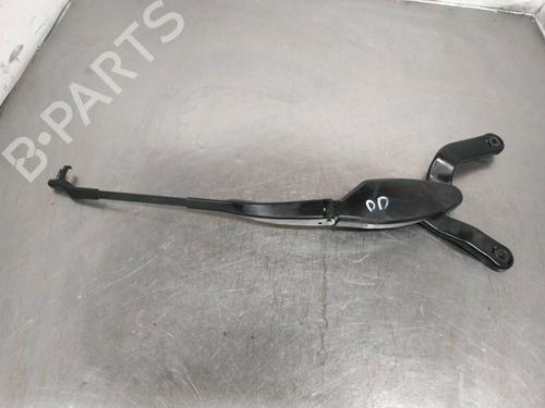 Used Front windshield wiper arm MERCEDES-BENZ E-CLASS (W211) E 320 CDI (211.026) (204 hp) 26267119