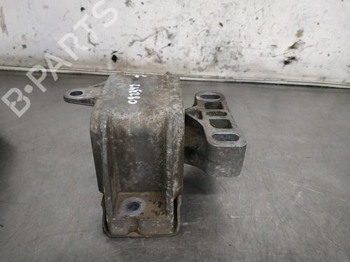 Used Engine mount AUDI A3 (8P1) 1.9 TDI (105 hp) 26246997
