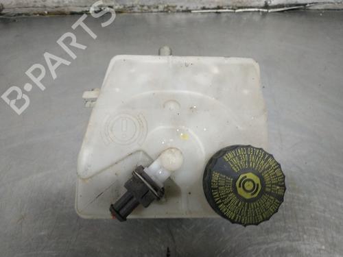 Used Brake master cylinder PEUGEOT 206 SW (2E/K) 1.4 (75 hp) 26263289