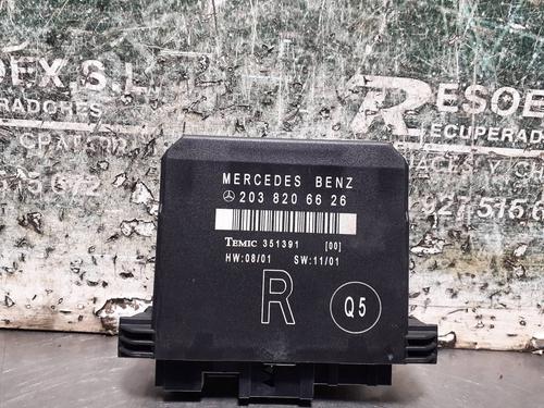 Used Comfort control module MERCEDES-BENZ C-CLASS (W203) C 220 CDI (203.008) (150 hp) 9523872