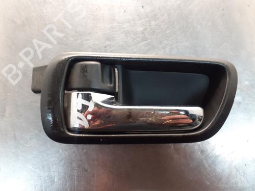 Used Front left interior door handle TOYOTA COROLLA Verso (ZER_, ZZE12_, R1_) 2.0 D-4D (CUR10_, CUR10R) (116 hp) 26245049