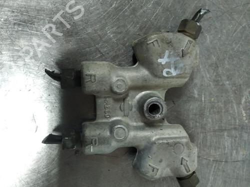 Used Brake master cylinder FORD MONDEO IV Turnier (BA7) 2.0 EcoBoost (240 hp) 26266672
