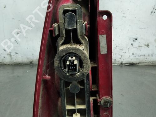 Right taillight FORD FOCUS I (DAW, DBW) 1.8 Turbo DI / TDDi | BP26256910C35 