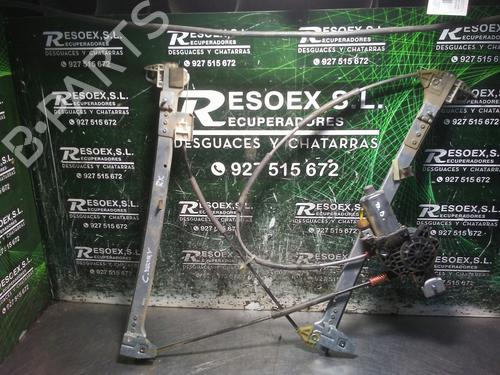 Used Front right window mechanism CITROËN XSARA (N1) 1.9 TD (90 hp) 8853716