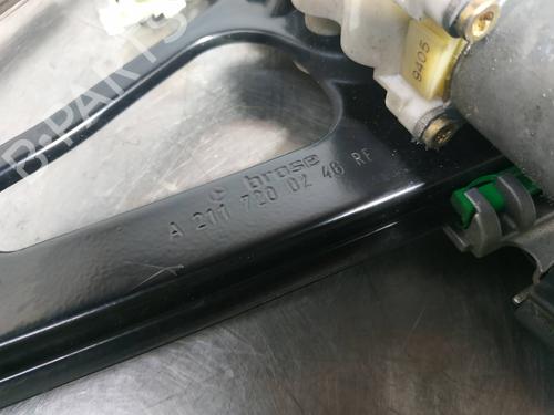 Front right window mechanism MERCEDES-BENZ E-CLASS (W211) E 220 CDI (211.006) | BP26243083C23 