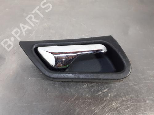 Used Front right interior door handle MERCEDES-BENZ C-CLASS (W203) C 220 CDI (203.008) (150 hp) 26243442