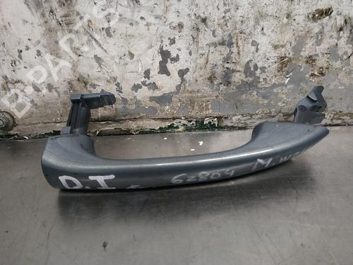 Used Front left exterior door handle MERCEDES-BENZ E-CLASS (W211) E 280 CDI (211.020) (190 hp) 26264134