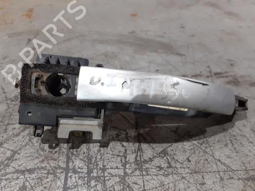 Used Front left exterior door handle FORD MONDEO III (B5Y) 2.0 16V (146 hp) 26245643