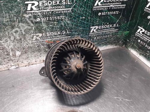 Used Heater blower motor PEUGEOT 607 (9D, 9U) 2.2 HDi (133 hp) 8233211