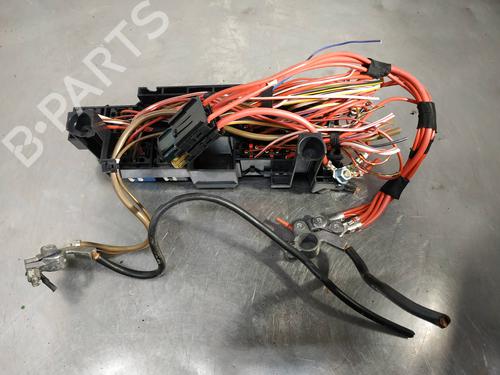 Used Fuse box MERCEDES-BENZ A-CLASS (W168) A 140 (168.031, 168.131) (82 hp) 26244210