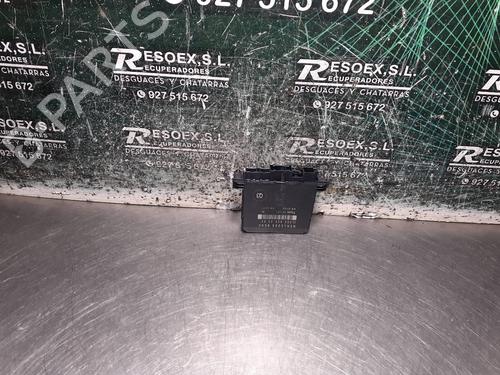 Used Comfort control module MERCEDES-BENZ C-CLASS (W203) C 220 CDI (203.008) (150 hp) 8499100