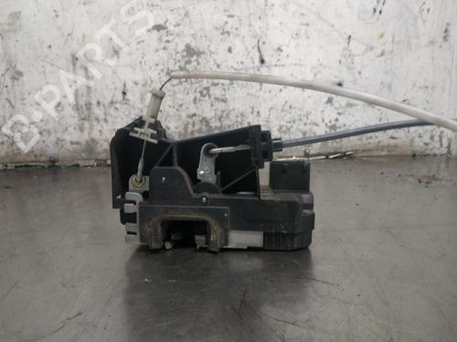 Used Front right lock OPEL ZAFIRA A MPV (T98) 2.0 DTI 16V (F75) (101 hp) 26264764