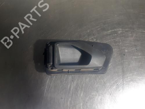 Højre fortil invendig håndtag PEUGEOT 306 Hatchback (7A, 7C, N3, N5) 1.9 D (69 hp) 9810200