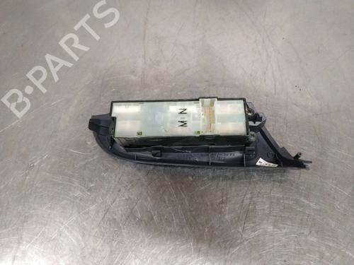 Left front window switch NISSAN ALMERA II Hatchback (N16) 2.2 dCi | BP26265467I27 
