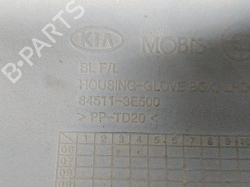 Glove box KIA SORENTO I (JC) 2.5 CRDi 4WD | BP27402287C95 