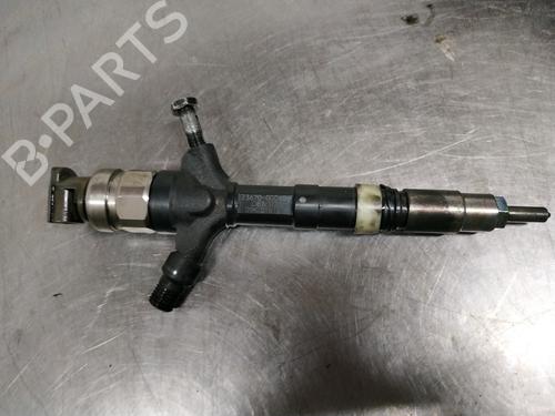 Used Injector TOYOTA AVENSIS (_T25_) 2.0 D-4D (CDT250_, CDT250R) (116 hp) 26255646