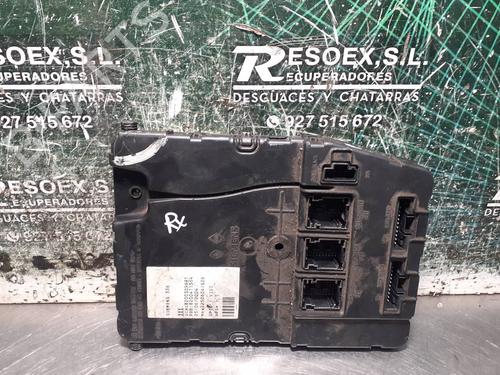 Used Fuse box RENAULT MEGANE II (BM0/1_, CM0/1_) 1.9 dCi (BM0G, CM0G) (120 hp) 9132456