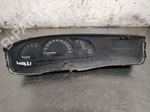 Used Instrument cluster OPEL VECTRA B (J96) 1.7 TD (F19) (82 hp) 26255286