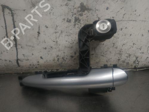 Høyre foran utvendig håndtak FIAT STILO (192_) 1.9 JTD (192_XE1A) (115 hp) 27401841