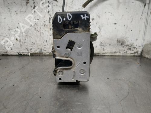 Used Front right lock OPEL ZAFIRA A MPV (T98) 2.0 DI 16V (F75) (82 hp) 26255444