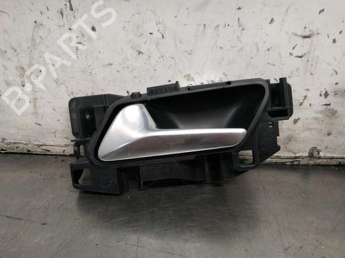 Used Rear left interior door handle PEUGEOT 308 SW II (LC_, LJ_, LR_, LX_, L4_) 1.2 THP 130 (131 hp) 27400634
