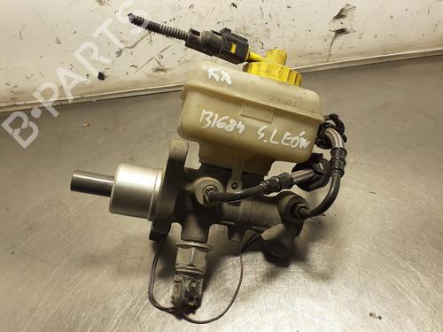 Used Brake master cylinder SEAT LEON (1M1) 1.9 SDI (68 hp) 26244883