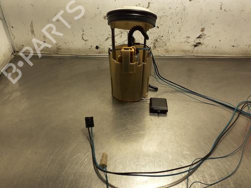 Used Fuel pump MERCEDES-BENZ E-CLASS (W211) E 220 CDI (211.006) (150 hp) 26245336