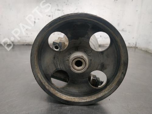 Used Steering pump RENAULT LAGUNA I (B56_, 556_) 1.9 dCi (B56W) (107 hp) 26256569