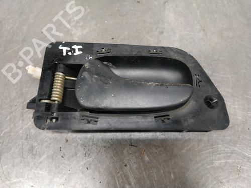 Used Rear left interior door handle RENAULT LAGUNA I (B56_, 556_) 2.0 (109 hp) 26257480