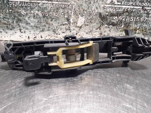 Rear left exterior door handle MERCEDES-BENZ C-CLASS (W203) C 220 CDI (203.008) | BP8499123C130 