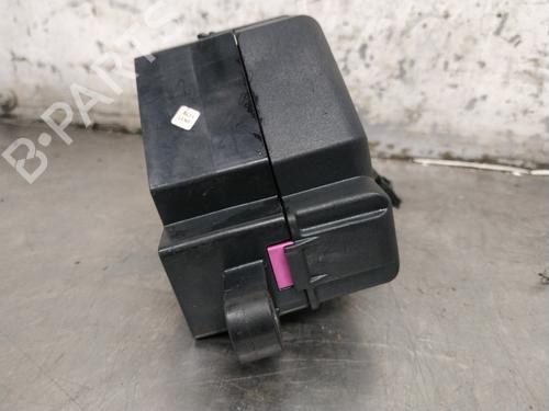 Fuse box VW GOLF V (1K1) 1.9 TDI | BP26263187E1 