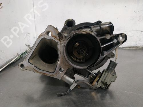 Used Vacuum pump FORD MONDEO III (B5Y) 2.0 16V (146 hp) 26256121