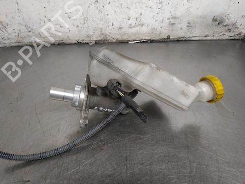 Used Brake master cylinder CITROËN DS3 (SA_) 1.6 HDi 110 (112 hp) 27400794