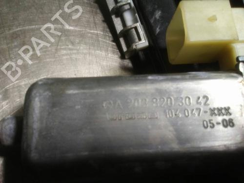 Rear right window mechanism MERCEDES-BENZ C-CLASS (W203) C 220 CDI (203.008) | BP8423549C25 