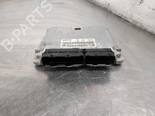 Used Engine control unit (ECU) OPEL VECTRA B (J96) 2.0 DTI 16V (F19) (101 hp) 26267867