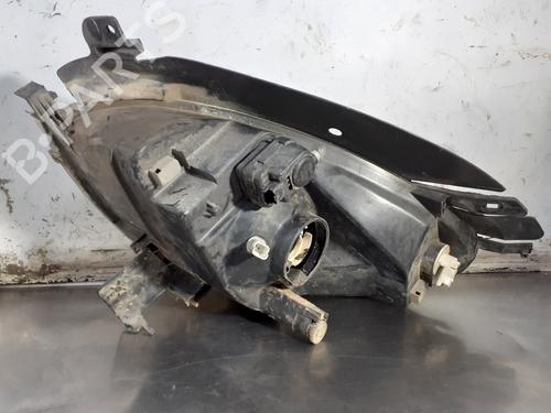 Right headlight CITROËN XSARA PICASSO (N68) 2.0 HDi | BP26244724C29 