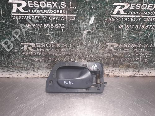 Used Front right interior door handle RENAULT LAGUNA I (B56_, 556_) 1.9 dCi (B56W) (107 hp) 8916943