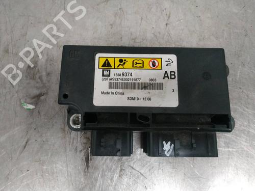 Airbag module CHEVROLET CRUZE Hatchback (J305) 2.0 CDI (163 hp) 27402196