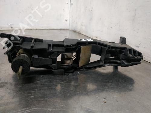 Front left exterior door handle MERCEDES-BENZ C-CLASS (W203) C 220 CDI (203.008) | BP26256299C128 