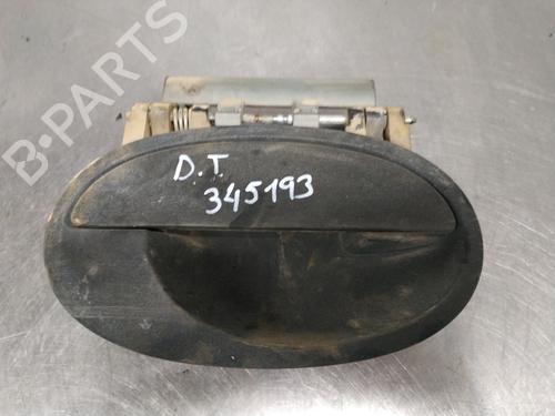 Używane Klamka zewnętrzna drzwi tylnych prawych OPEL CORSA C (X01) 1.7 DI (F08, F68) (65 hp) 26256334