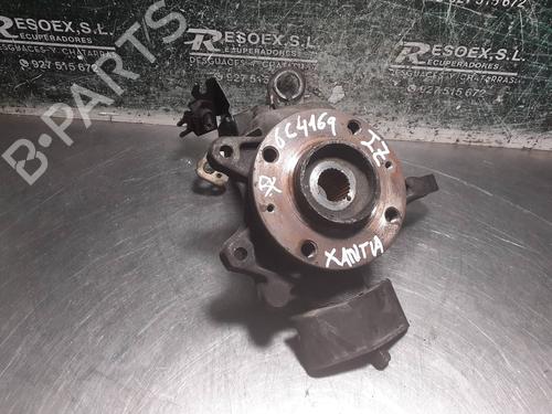 Used Left front steering knuckle CITROËN XANTIA (X2) 1.8 i (90 hp) 8053859