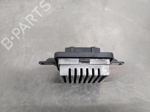 Used Heater resistor PEUGEOT 5008 (0U_, 0E_) 1.6 BlueHDi 120 (120 hp) 27400159