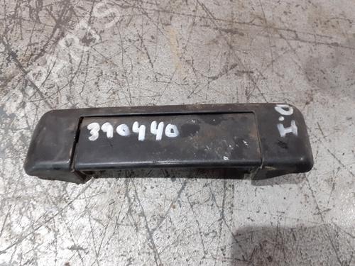 Used Front left exterior door handle RENAULT RAPID Box Body/MPV (F40_, G40_) 1.6 D (F404) (55 hp) 26245645