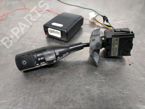 Used Steering column stalk CHEVROLET EPICA (KL1_) 2.5 (156 hp) 26253529