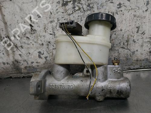 Used Brake master cylinder NISSAN ALMERA II Hatchback (N16) 2.2 dCi (136 hp) 26263905
