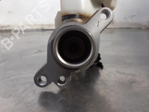 Brake master cylinder SEAT LEON (1P1) 2.0 FSI | BP26243235M77 