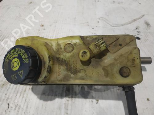 Used Brake master cylinder RENAULT MEGANE II (BM0/1_, CM0/1_) 1.9 dCi (BM0G, CM0G) (120 hp) 26257300